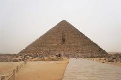 Cât costă construirea unei piramide a lui Keops