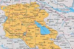Mappa dell'Armenia con le principali città in russo