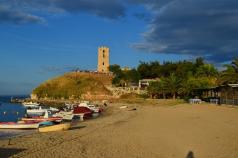 شبه جزيرة كاساندرا في هالكيديكي: أماكن الاستراحة والشواطئ والرحلات