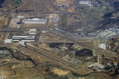 Madrid Barajas Hava Limanı Adolfo Suarez adına (Aeroport Madrid-Barajas Adolfo Suarez) -Madrid Beynəlxalq Hava Limanı (İspaniya) Madrid hava limanının sxemi