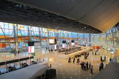 Aeroporto di Armenia Zvartnots: Programma di volo Yerevan Center Stadion