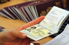 Is it possible to check a criminal record using a passport?